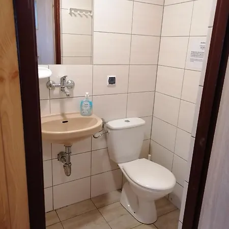 Lesny Dworek - Pokoje Nad Jeziorem Koczala Exterior photo