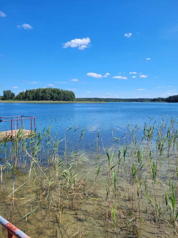 Lesny Dworek - Nad Jeziorem